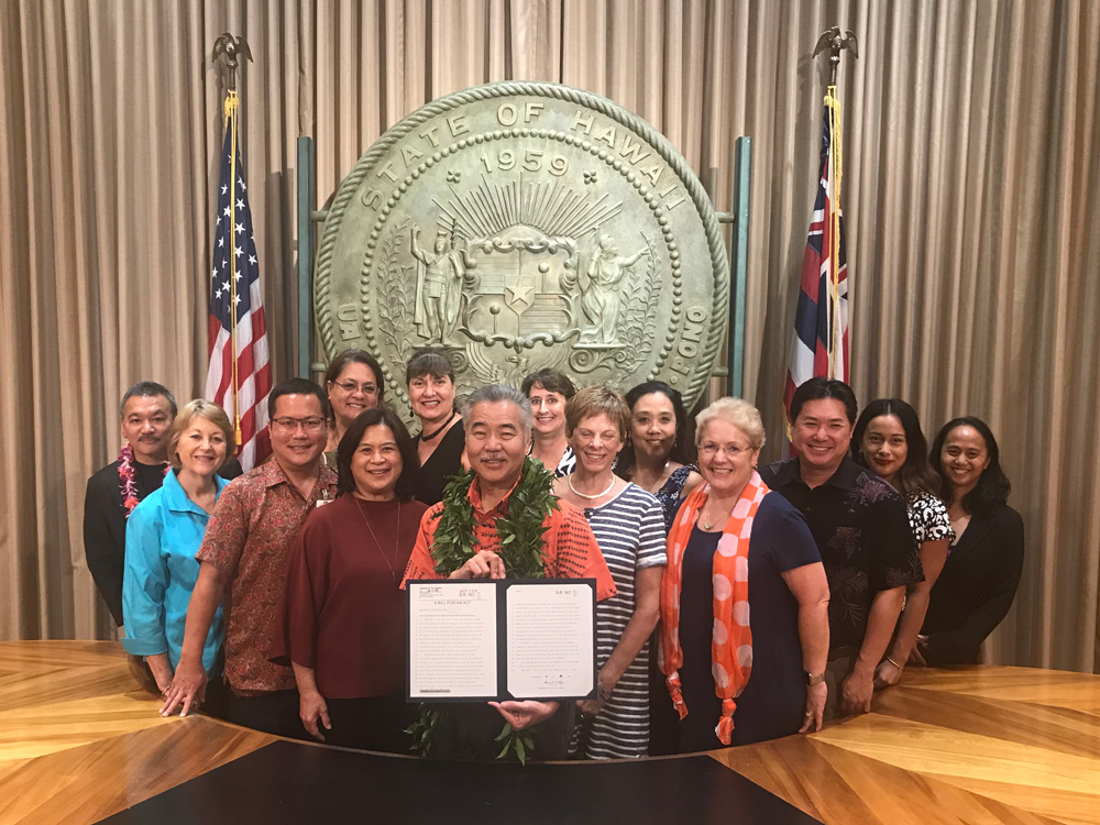 Governor Ige Signing the Support Palliative Care SB 804 in Hawaii